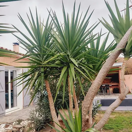 Charmante Equipee, Piscine Villa *