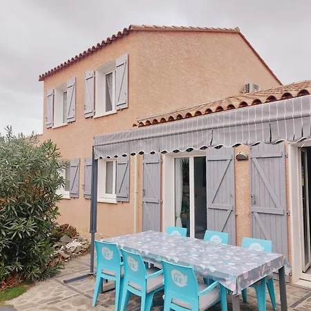 Charmante Equipee, Piscine * Le Soler