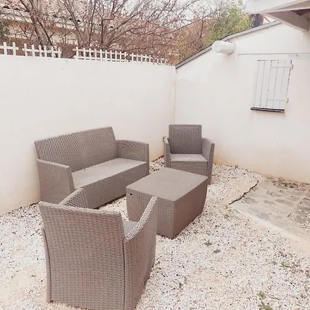 Charmante Equipee, Piscine